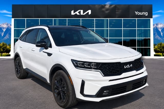 2023 Kia Sorento SX — photo 1 of 32