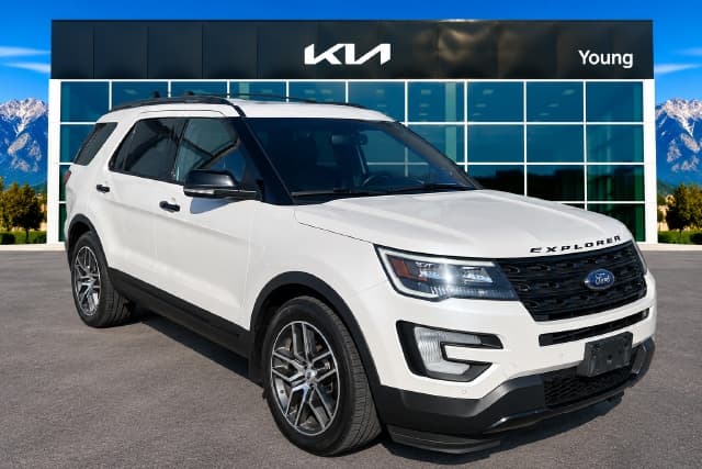 2017 Ford Explorer Sport — photo 1 of 32