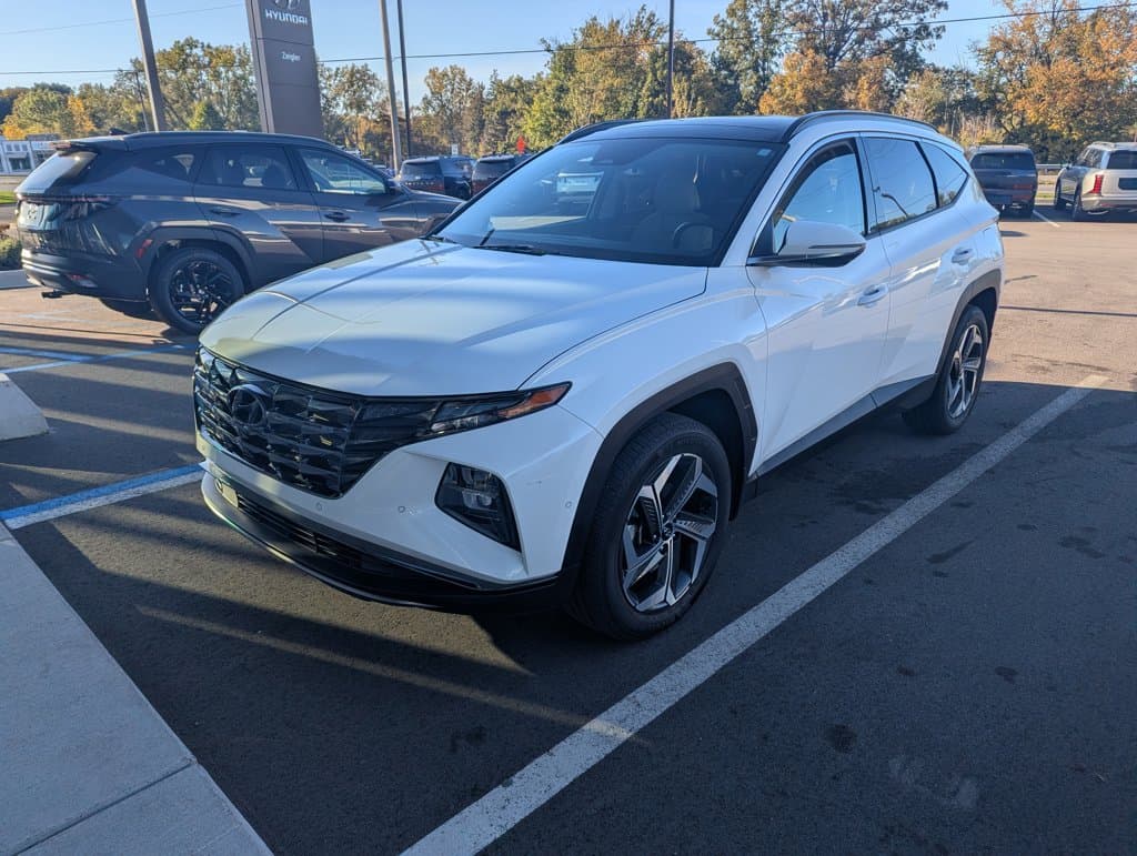 2024 Hyundai Tucson Limited — photo 1 of 24