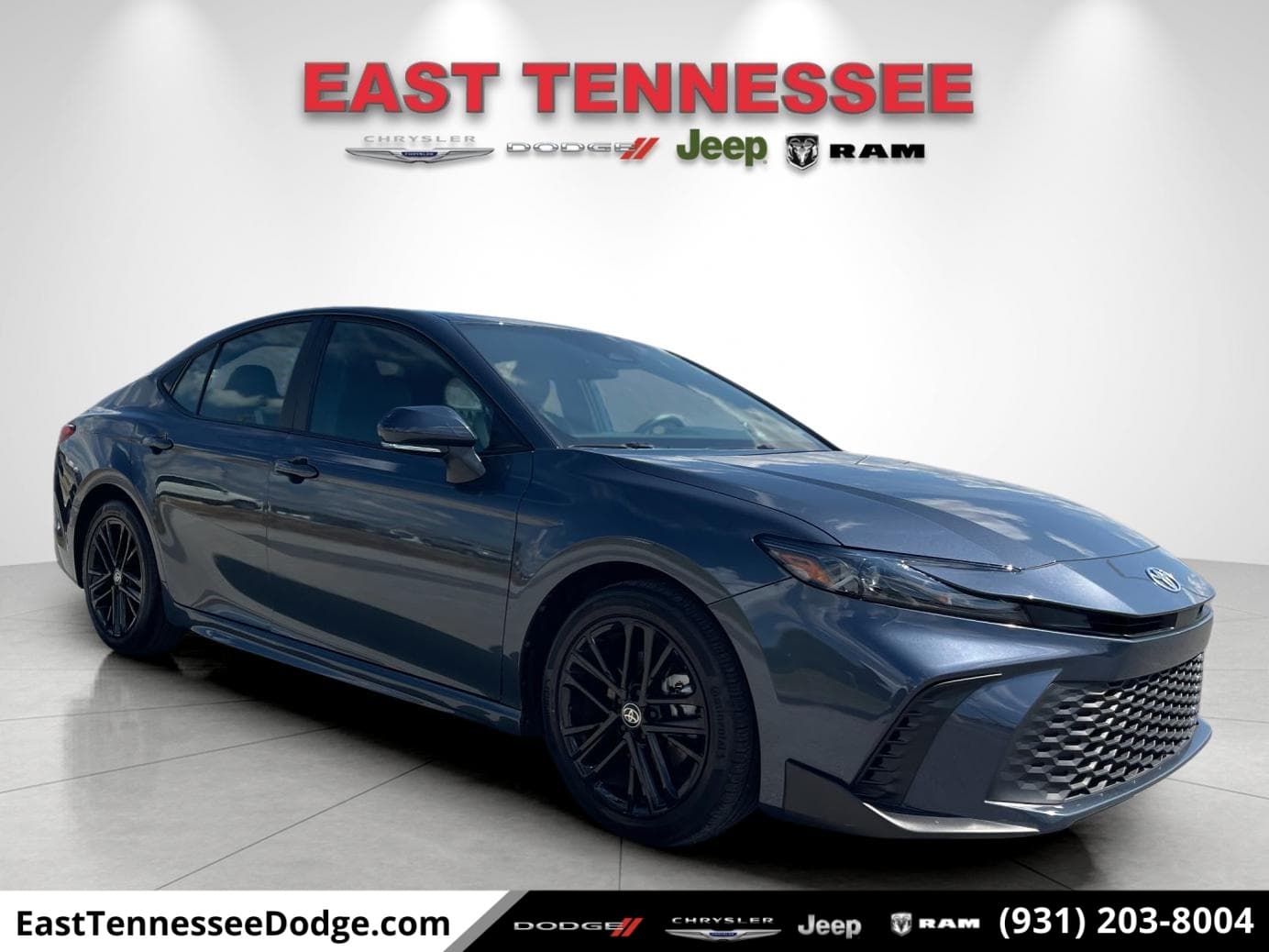 2026 Toyota Camry SE — photo 1 of 32