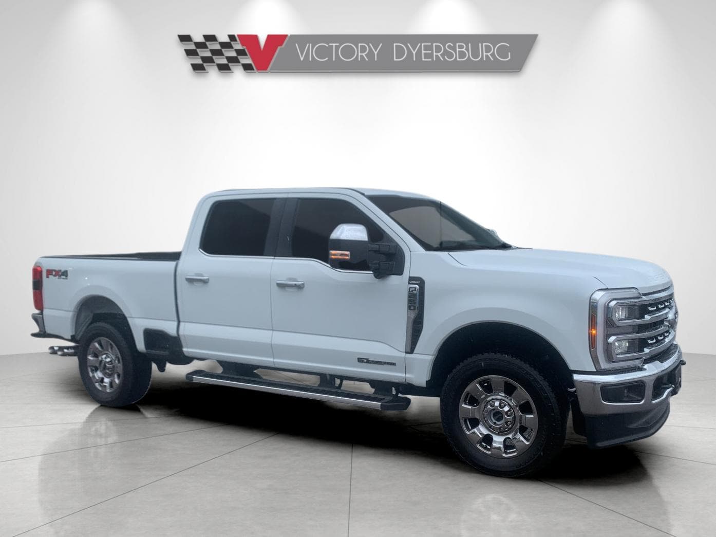 2026 Ford Super Duty F-250 SRW LARIAT — photo 1 of 35