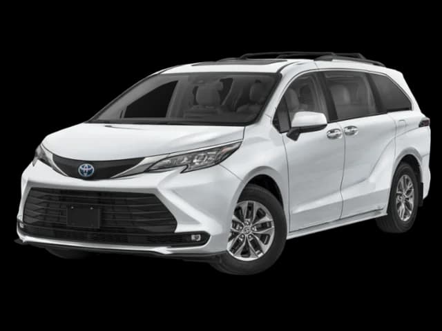 2026 Toyota Sienna XLE — photo 1 of 15