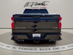 Extra Photo
