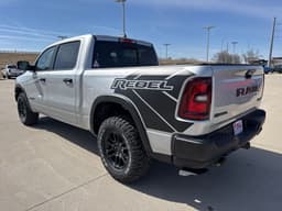 Extra Photo