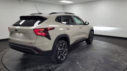 Extra Photo