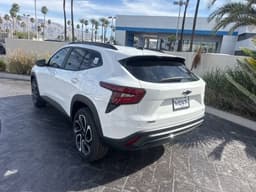 Extra Photo