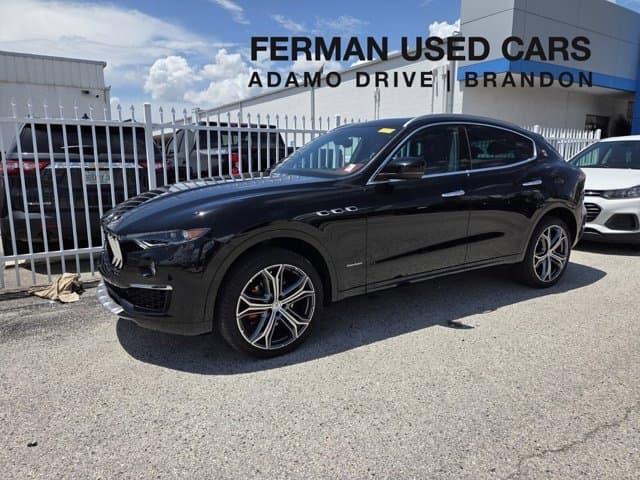 2021 Maserati Levante GranLusso — photo 1 of 7