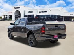 Extra Photo