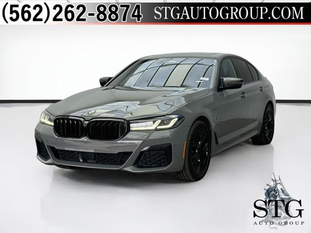 2022 BMW 5 Series 530e — photo 1 of 21