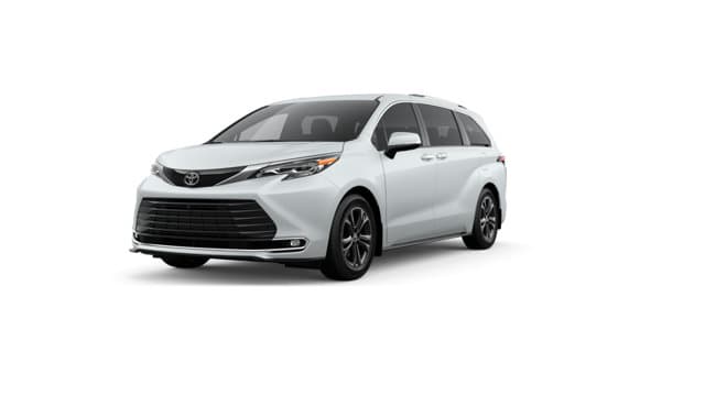 2026 Toyota Sienna Platinum — photo 1 of 8