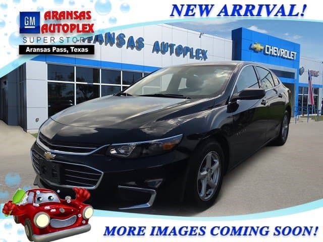 2018 Chevrolet Malibu LS — photo 1 of 5