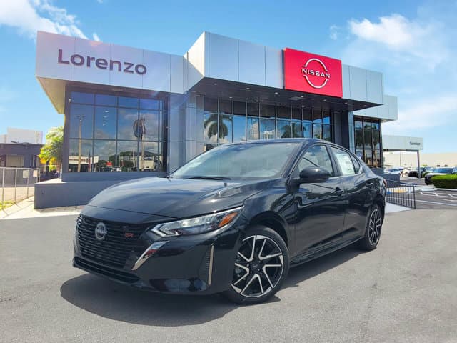 2025 Nissan Sentra SR — photo 1 of 26