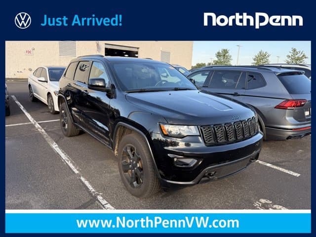 2019 Jeep Grand Cherokee Upland — photo 1 of 11