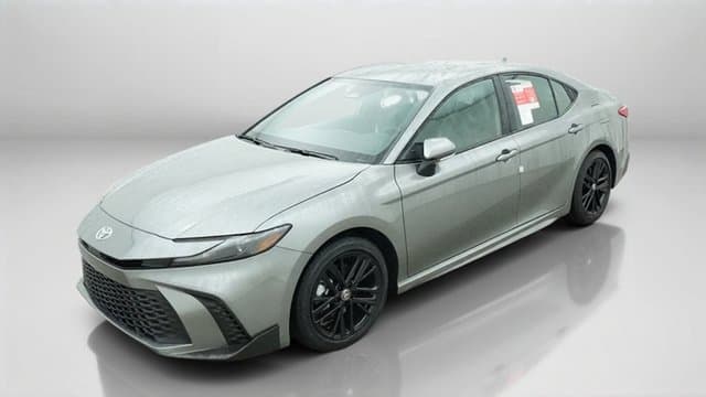 2026 Toyota Camry SE — photo 1 of 46