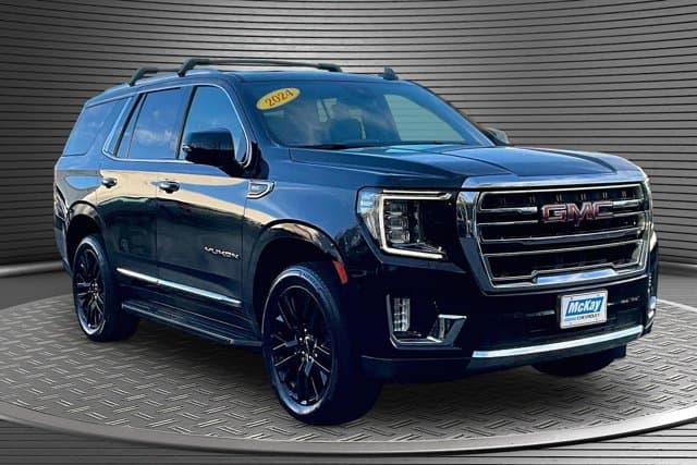 2024 GMC Yukon SLT — photo 1 of 25