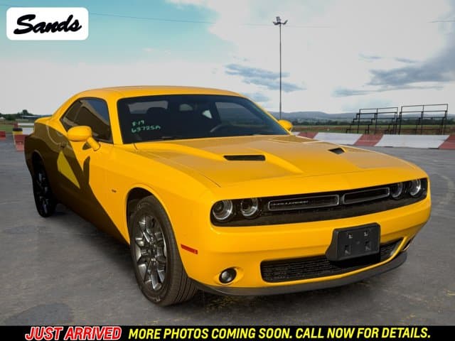 2017 Dodge Challenger GT — photo 1 of 13