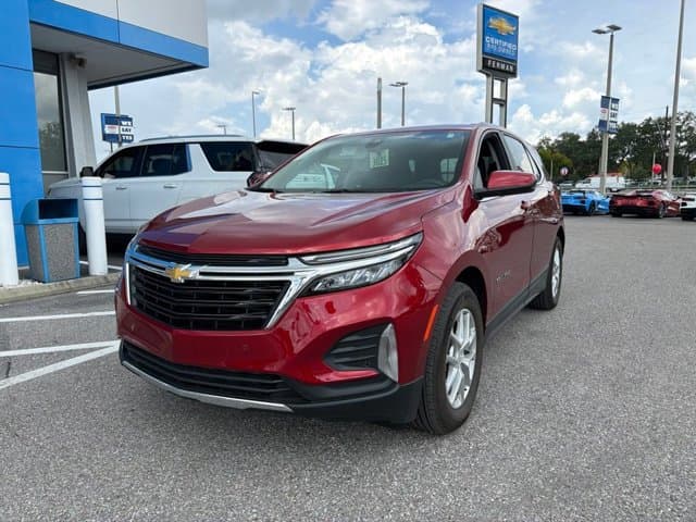 2024 Chevrolet Equinox LT — photo 1 of 19