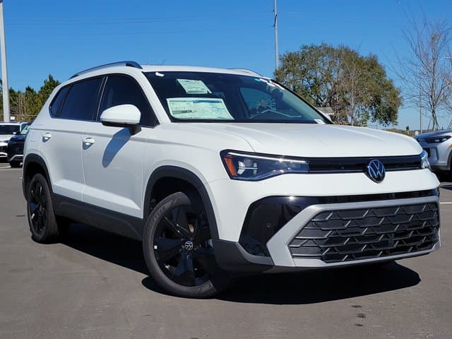 2026 Volkswagen Taos SE — photo 1 of 26