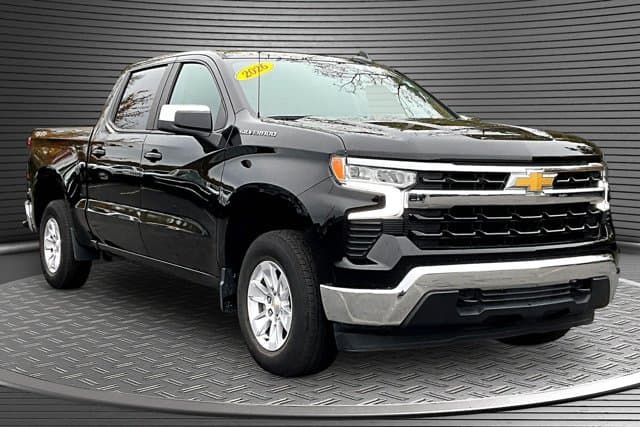 2026 Chevrolet Silverado 1500 LT — photo 1 of 25