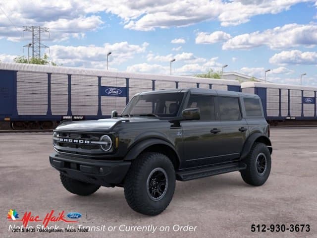 2026 Ford Bronco Outer Banks — photo 1 of 24
