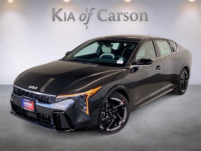 2026 Kia K4 GT-Line — photo 1 of 34