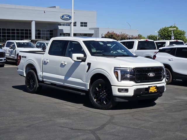 2026 Ford F-150 LARIAT — photo 1 of 15
