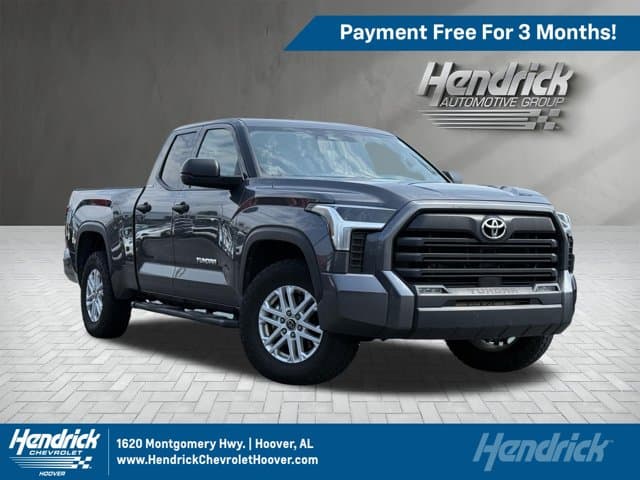 2023 Toyota Tundra 4WD SR5 — photo 1 of 13