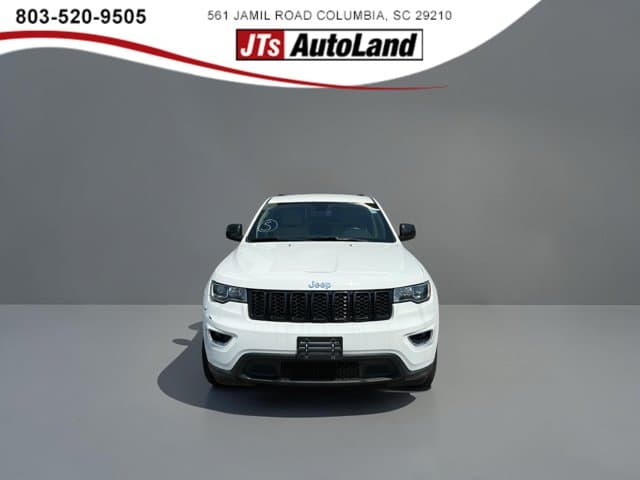 2022 Jeep Grand Cherokee WK Laredo E — photo 1 of 4