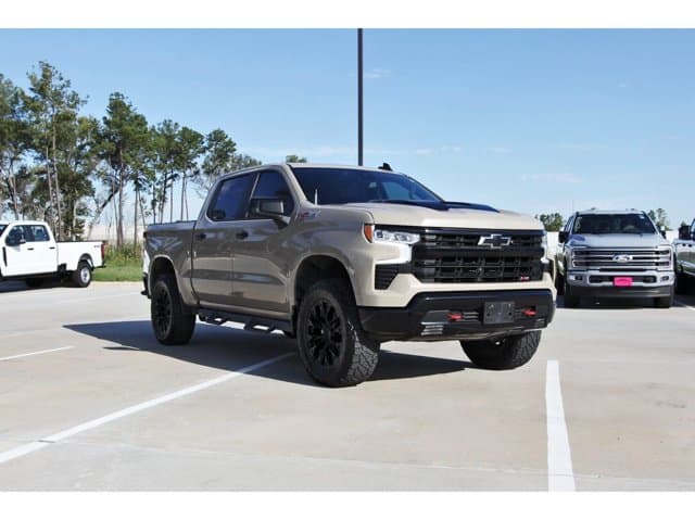 2023 Chevrolet Silverado 1500 LT Trail Boss — photo 1 of 34