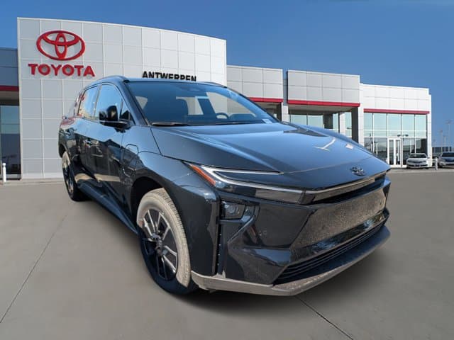 2026 Toyota bZ XLE — photo 1 of 9