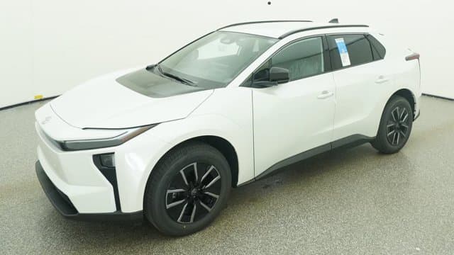 2026 Toyota bZ XLE Plus — photo 1 of 32