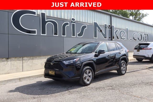 2025 Toyota RAV4 XLE — photo 1 of 28