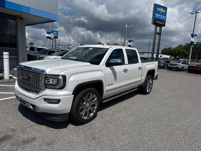 2017 GMC Sierra 1500 Denali — photo 1 of 20