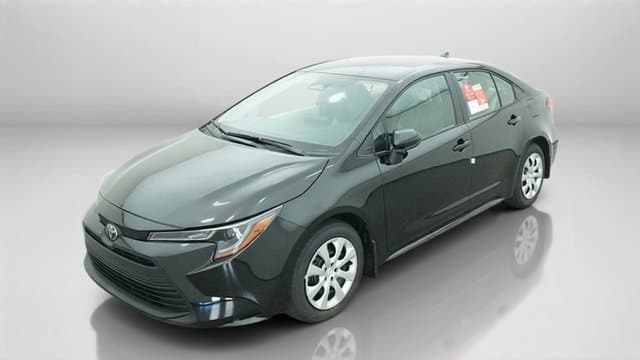 2027 Toyota Corolla LE — photo 1 of 24