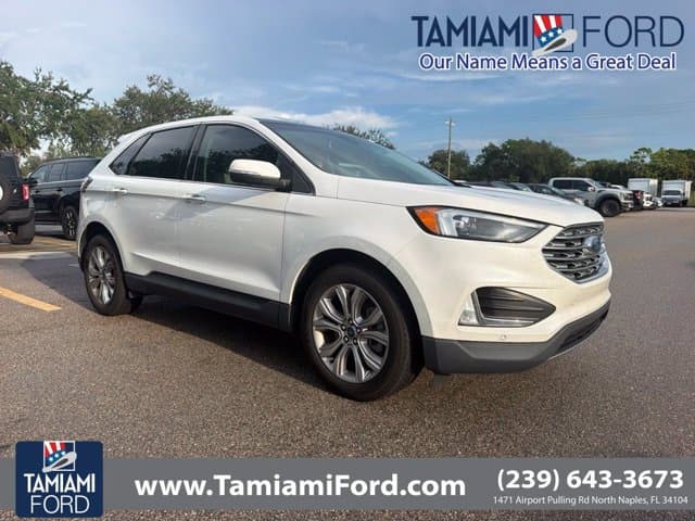 2022 Ford Edge Titanium — photo 1 of 4