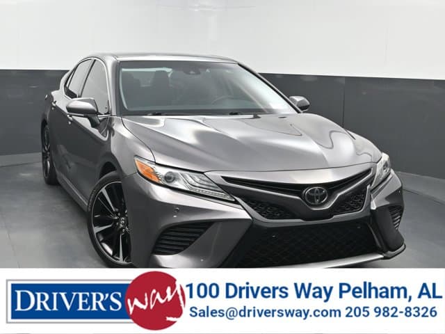 2018 Toyota CAMRY XSE — photo 1 of 40