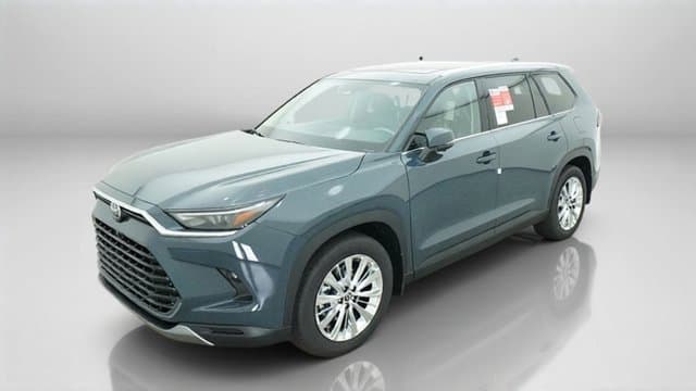 2026 Toyota Grand Highlander Platinum — photo 1 of 46