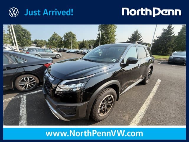 2025 Nissan Pathfinder Rock Creek — photo 1 of 11