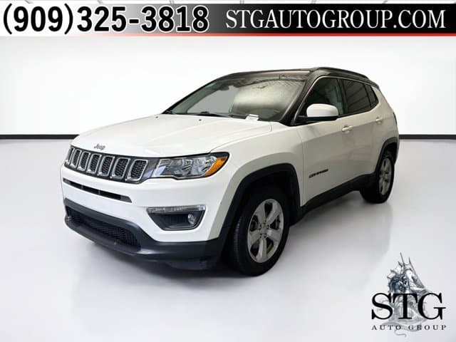 2020 Jeep Compass Latitude — photo 1 of 15