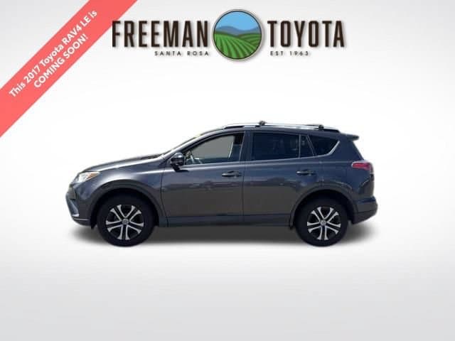 2017 Toyota RAV4 LE — photo 1 of 7