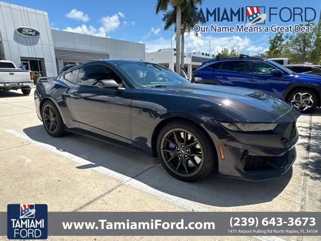 2024 Ford Mustang Dark Horse — photo 1 of 5