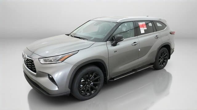 2026 Toyota Highlander Limited — photo 1 of 16