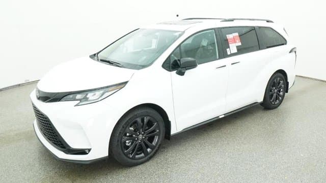 2026 Toyota Sienna XSE — photo 1 of 30