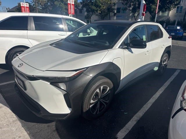 2023 Toyota bZ4X XLE — photo 1 of 4