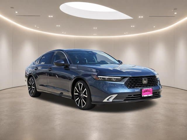 2024 Honda Accord Hybrid Touring — photo 1 of 31