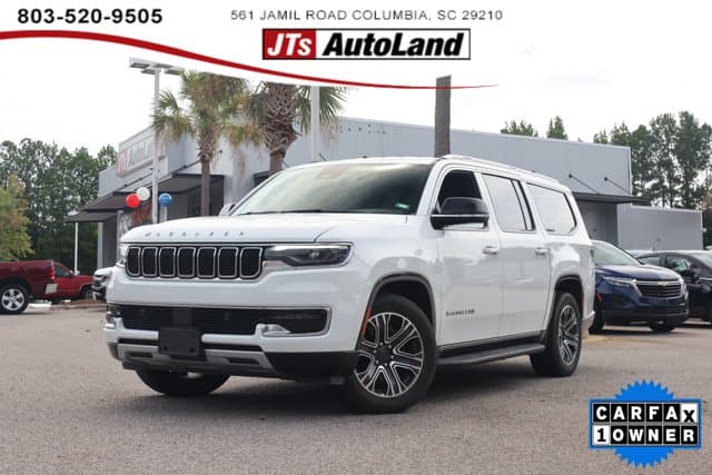 2023 Jeep Wagoneer L Series II — photo 1 of 25