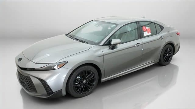2027 Toyota Camry SE — photo 1 of 16