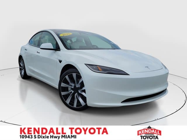2025 Tesla Model 3 Long Range — photo 1 of 30