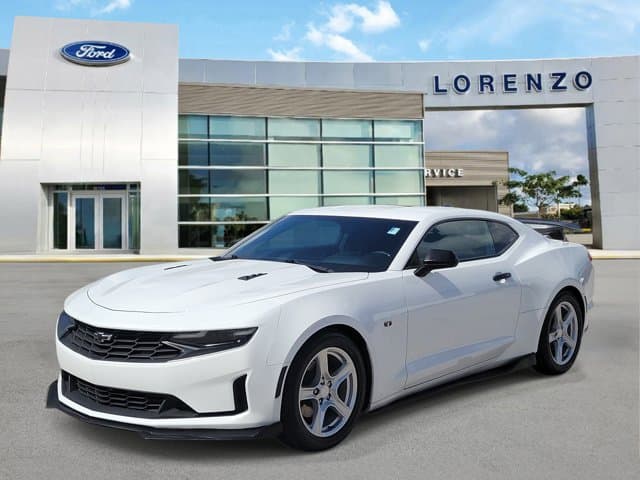 2021 Chevrolet Camaro 1LT — photo 1 of 27