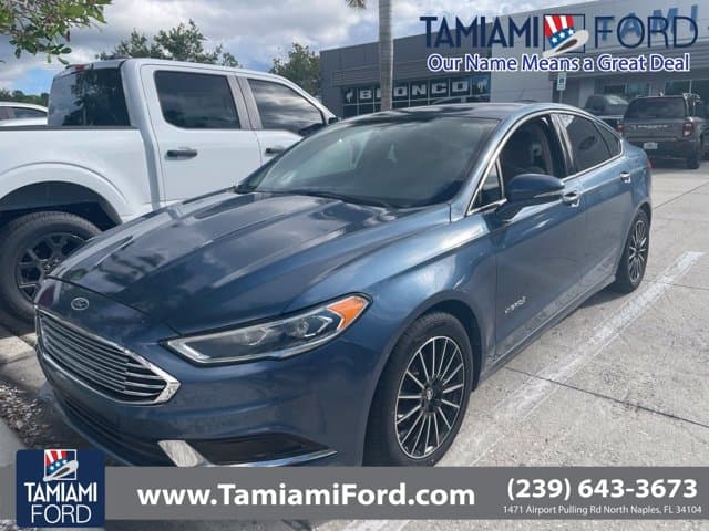2018 Ford Fusion Hybrid SE — photo 1 of 4